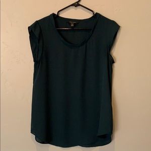 Banana Republic green top